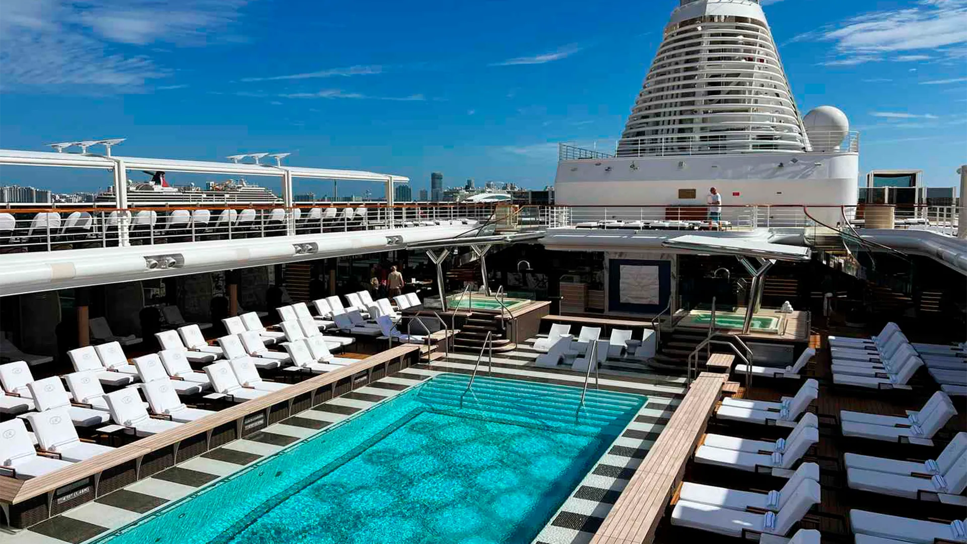 Regent Seven Seas Cruises Casino image 4